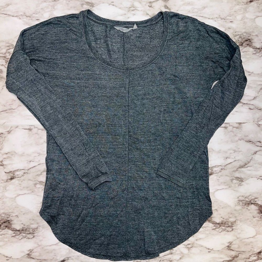 Athleta Studio Scoop Neck Sweatshirt Grey Women XS Athleisure Active Gym Running